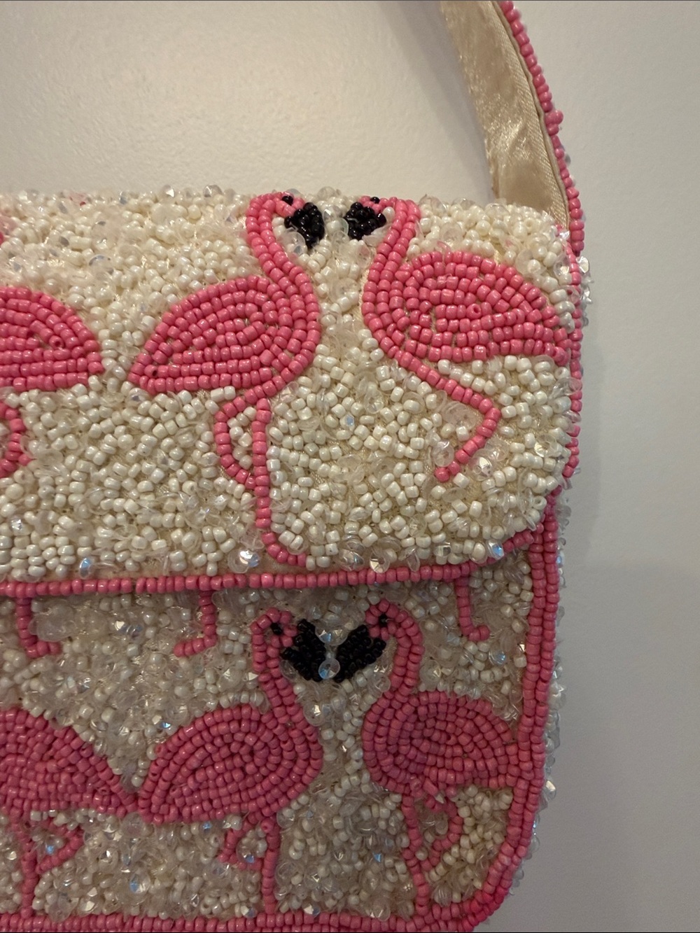 NWT-Viral Pink Beaded Flamingo Shoulder Bag with BLING!!!  It sparkly! - Picture 6 of 13